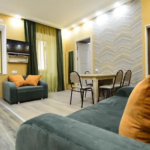 mihail-1.alltbilisihotels.com/